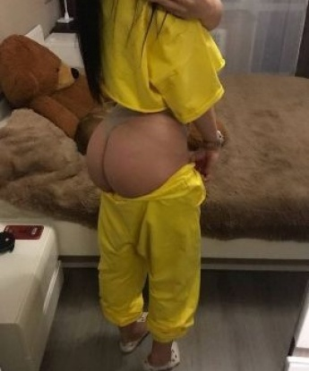 Опытная и раскованная блондинка ждет тебя, чтобы подарить море удовольствия и релакса. Звони, не пожалеешь! 15177, 21 год