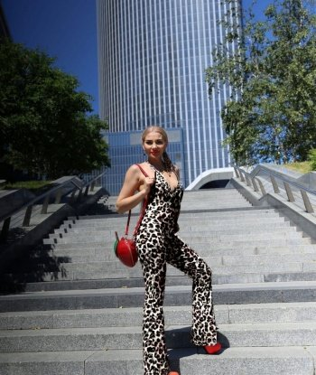 Жду тебя у себя в гостях для незабываемого и страстного вечера. Обещаю, ты не пожалеешь о своем выборе. Позволь себе насладиться полнейшим удовольствием! 2769, 34 года